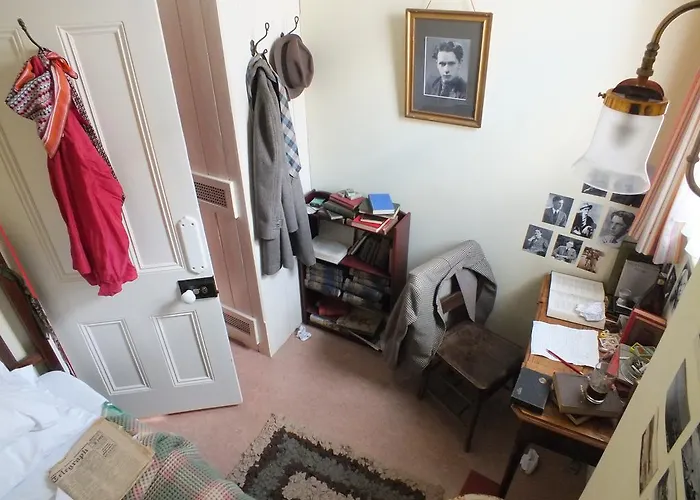 Dylan Thomas House