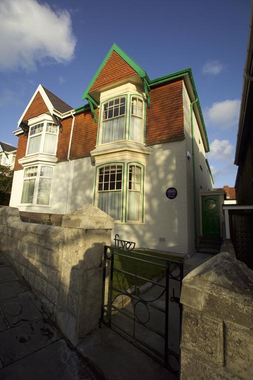Country house Dylan Thomas House
