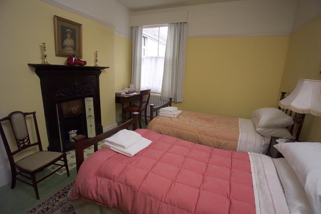 Dylan Thomas House Country house Swansea